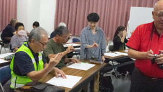 西都支部：８月定例会「災害時に役立つ手話講座」
